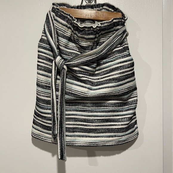 LOFT Knit Skirt - Picture 2 of 5